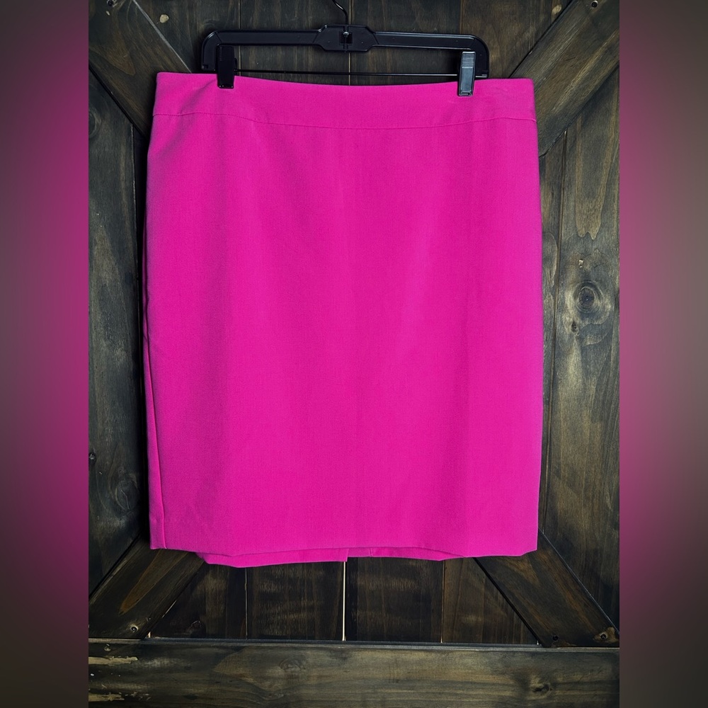 Ann Taylor Pink Pencil Skirt Sz 16 Lined Zipper Slit